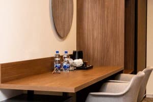 Small Hotel 8