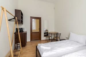 Хостел Soborniy Hostel. Стандарт двухместный  4