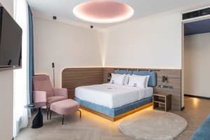 Гостинично-ресторанный комплекс Spatium Medical & Wellness Hotel. Делюкс трехместный  1