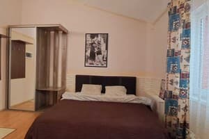 Студио апартаменты в центре на 5 этаже 6