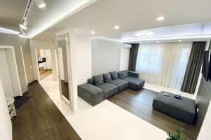 Квартира Трехкомнатная SKY HOUSE. Бесключевой доступ. (Район Подолья). Апартаменты двухместный  16