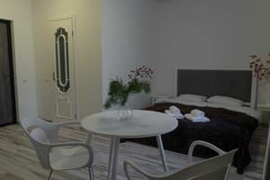 Trend House Apartments 9