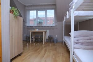 Отель VIP hostel. Место в общем 9-местном номере (№ 7) 2