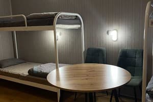 Отель VIP hostel. Место в общем 9-местном номере (№ 7) 4