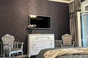 Квартира VIP просп.Соборный 216 (возле
McDonald's). Апартаменты трехместный VIP на проспекте рядом с МакДональдз 7