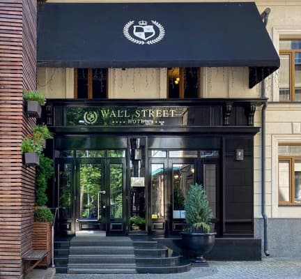 Wall Street 35