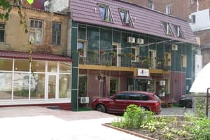 Yellow Unlimited Hotel 4