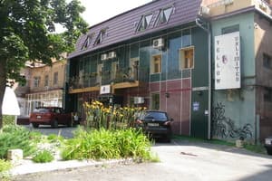 Yellow Unlimited Hotel 1