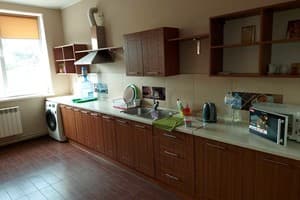 Хостел Yurus. Место в общем 6-местном номере  12