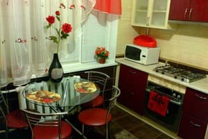 Квартира на Ярослава Мудрого