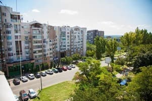 по ул. Гагарина, 6 12