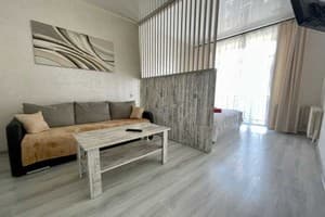 по ул. Русская 20 5