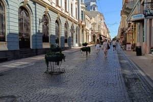 в центре по ул.Украинская 53 13